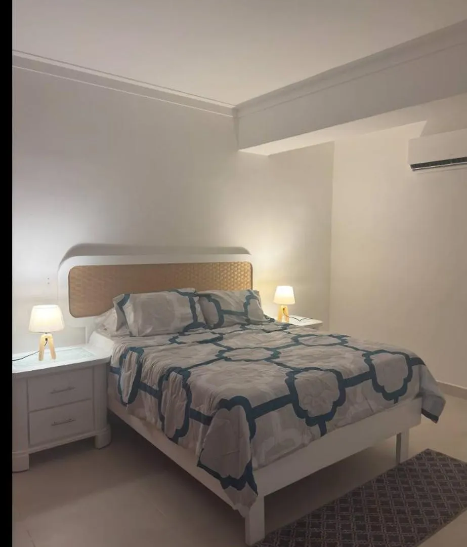 Room In Apartment - Apartment With Pool Two Minutes From Bluemall Santo Domingo 0*,